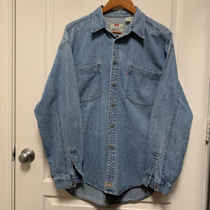 Levi's Red Tab Denim Shirt w/Metal Buttons